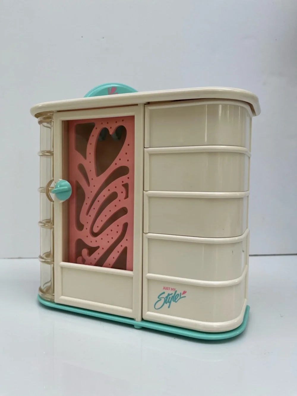 Fisher-Price compact fisher